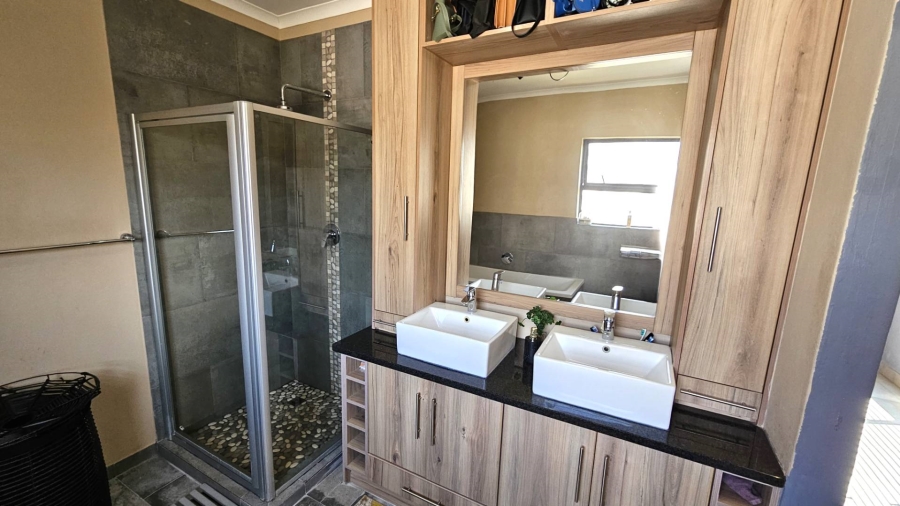 3 Bedroom Property for Sale in Melodie North West